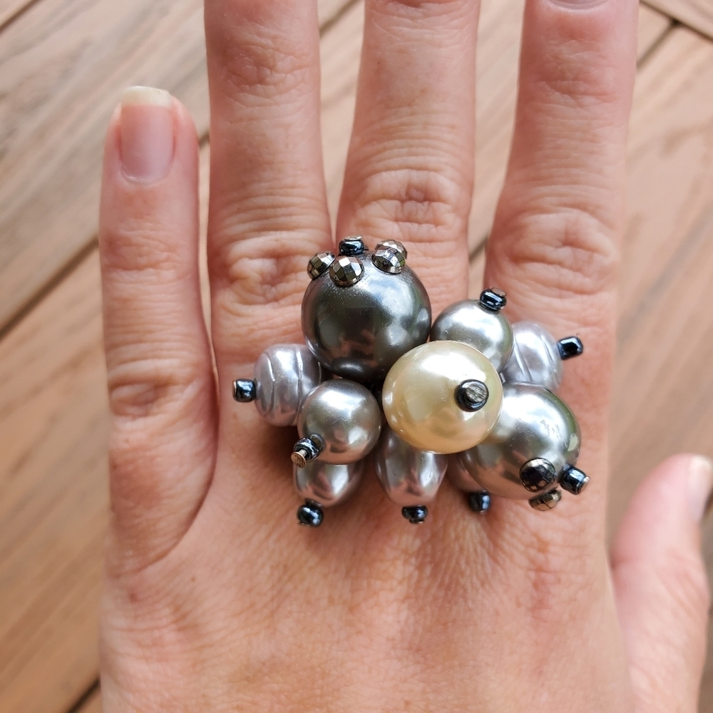 Faux Pearl Cluster Statement Ring Stretch Glam NYE